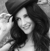 Kristen Davis iPhone App, Android App, Blackberry App